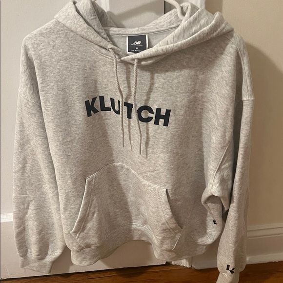 New Balance Light Gray Klutch Hoodie - Picture 1 of 4